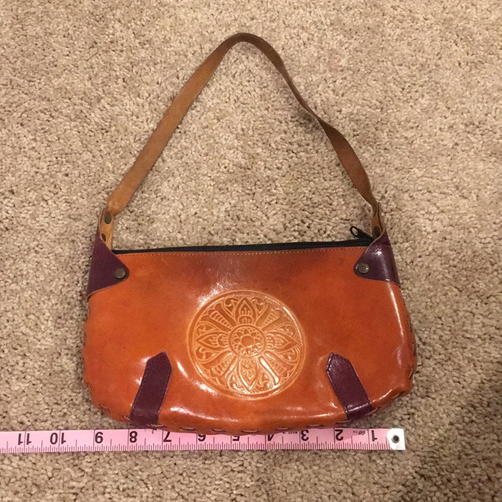 Wilson’s Leather Handbag - Picture 3 of 8